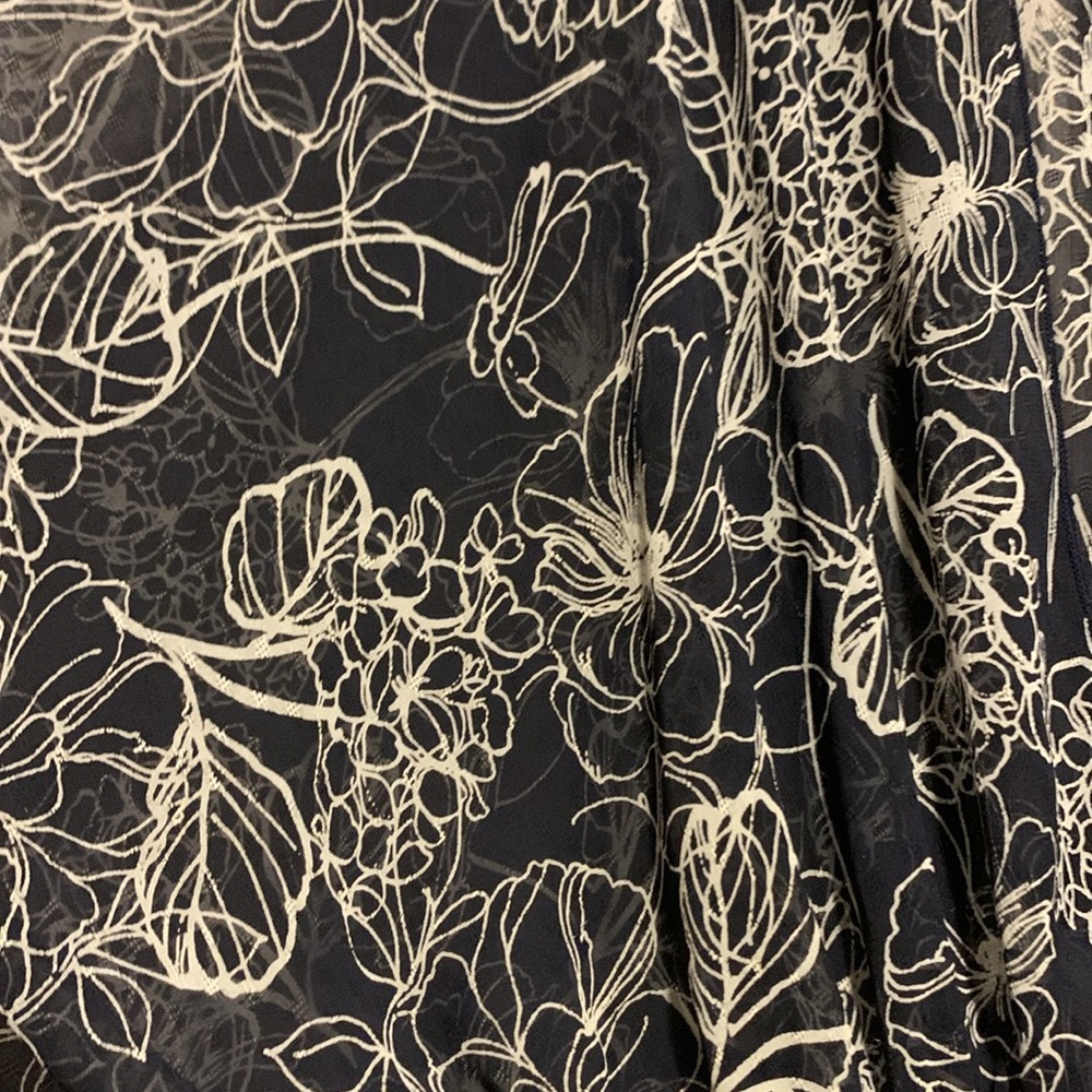 EMORY PARK Blue & White Floral Open Front Tie Cardigan-Style Top - Picture 13 of 16
